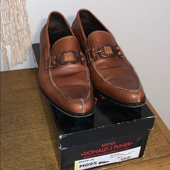 donald pliner dress shoes